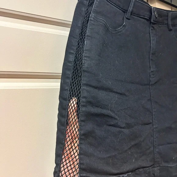 Missguided black denim and mesh mini skirt - Picture 4 of 6